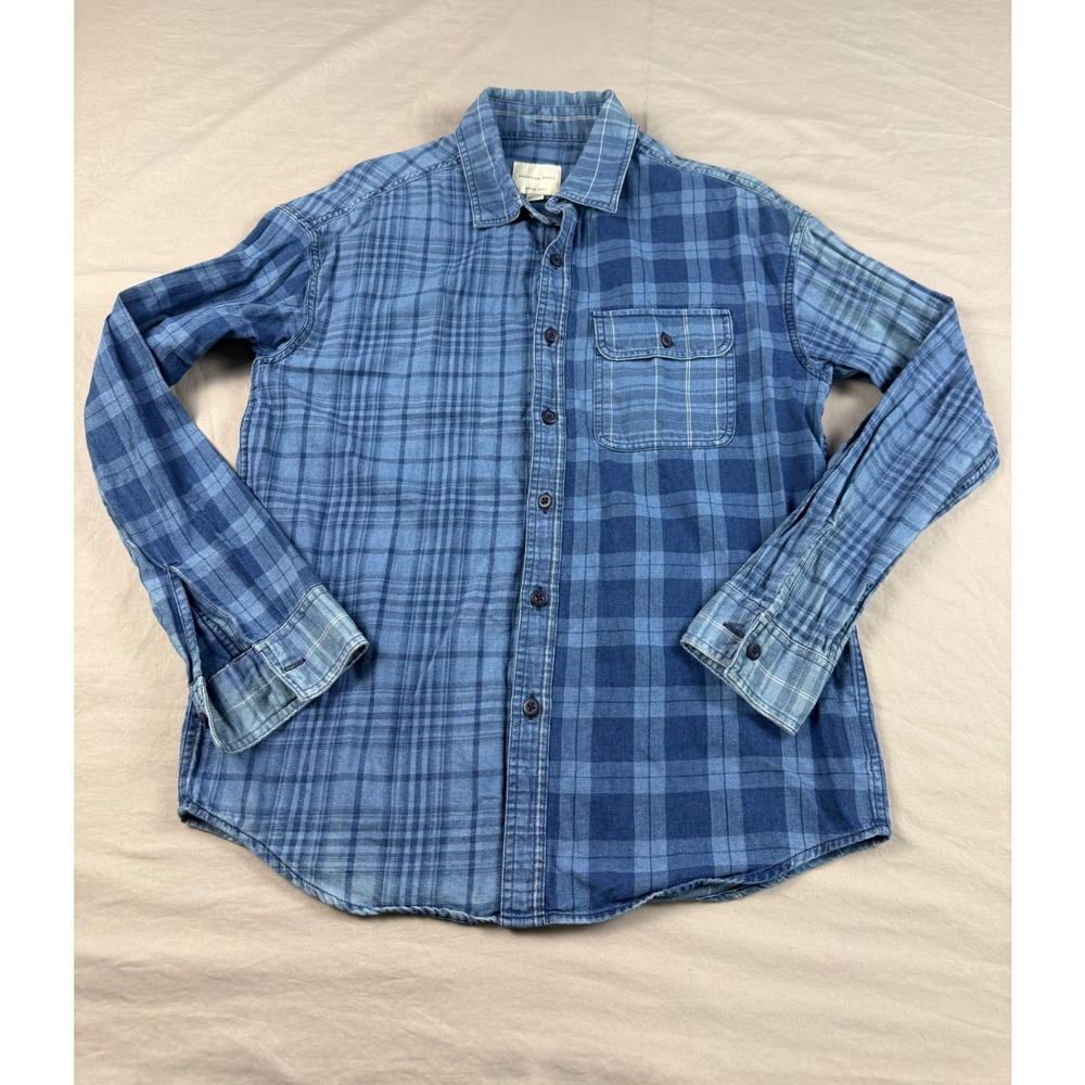 American Eagle Super Soft Mens Small Blue Plaid Split Panel Flannel Shirt 5567